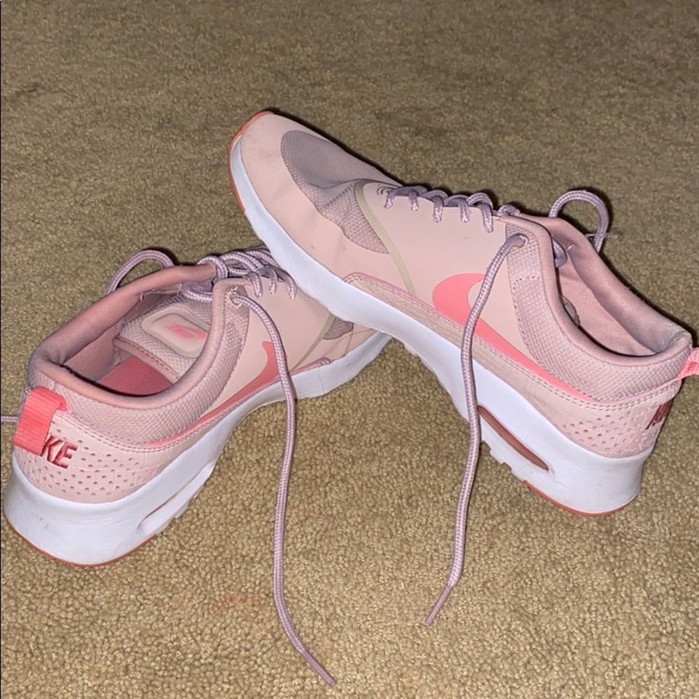 Pink Nike Air Max Tennis Shoes